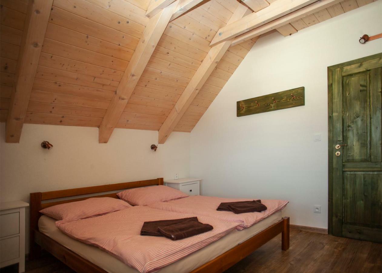 Apartmany Fiserka Рокитнице над Ийзероу Екстериор снимка